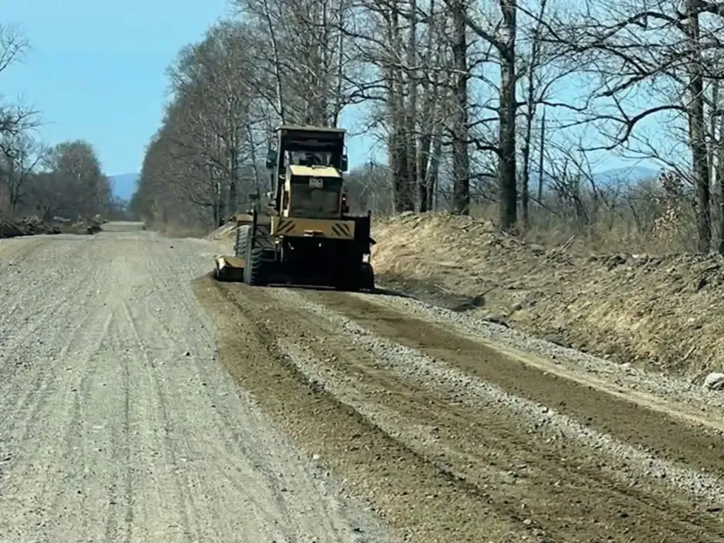 После суда с мэрией восстановили разрушенный мост в пригороде Биробиджана