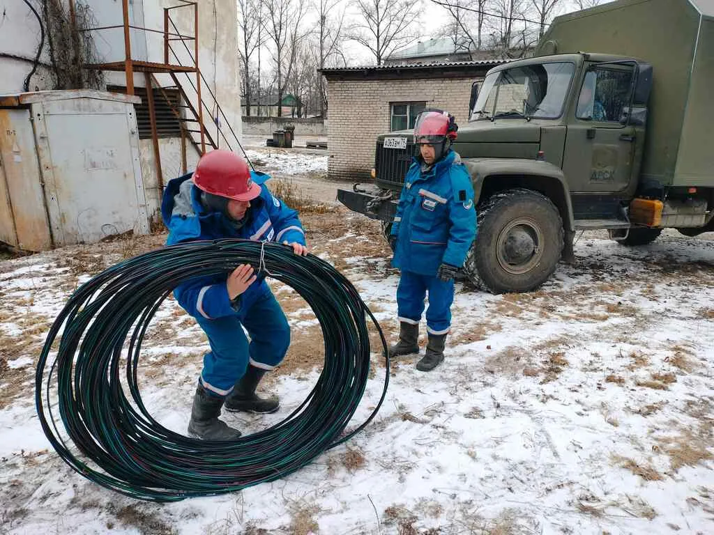 Без света остались жители двух населённых пунктов в ЕАО из-за непогоды