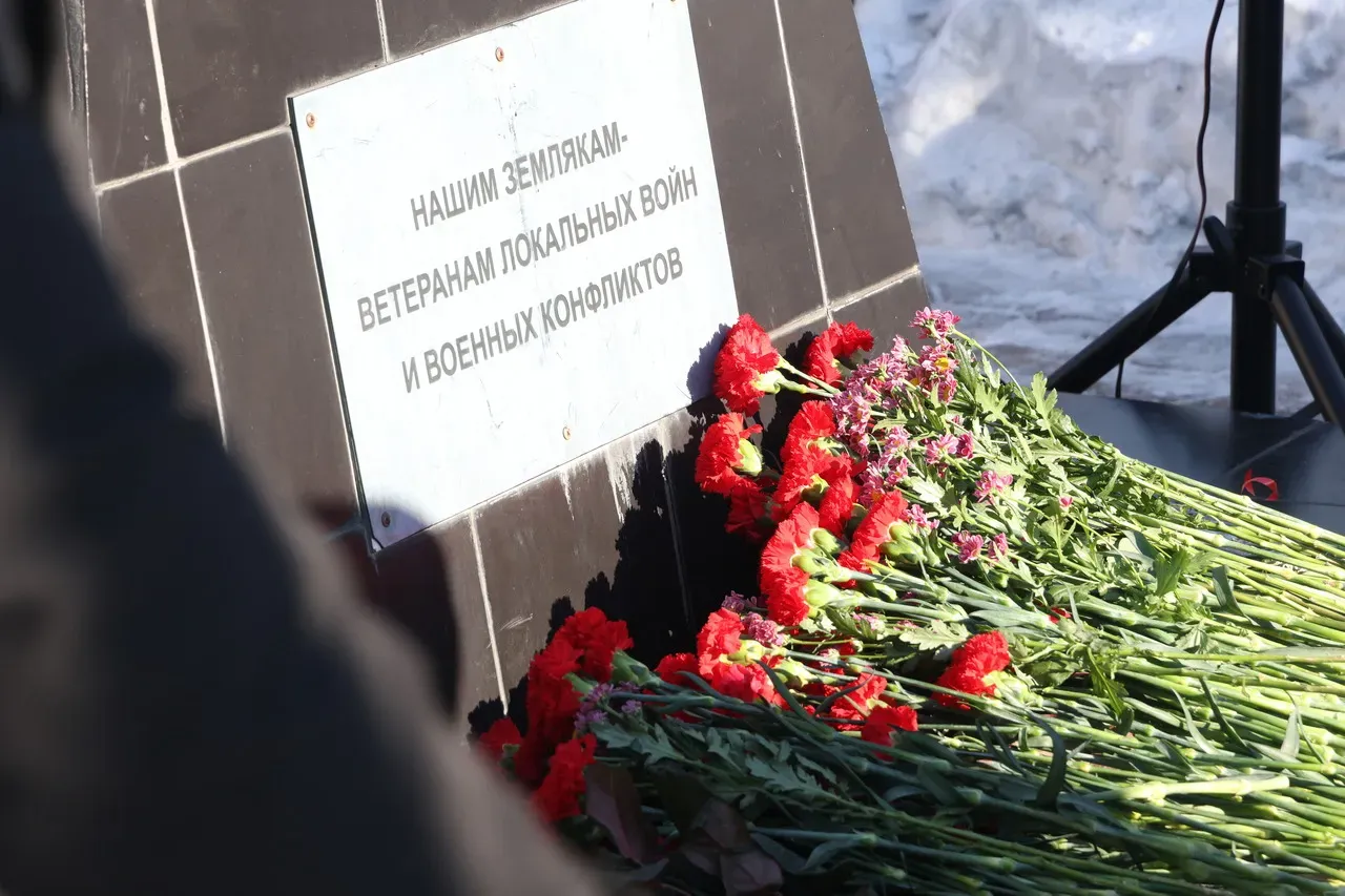 В ЕАО живут сотни воинов-интернационалистов, многие сейчас в зоне СВО - Александр Петров