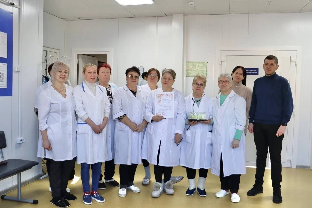 Фельдшеров поздравили с профессиональным праздником в ЕАО