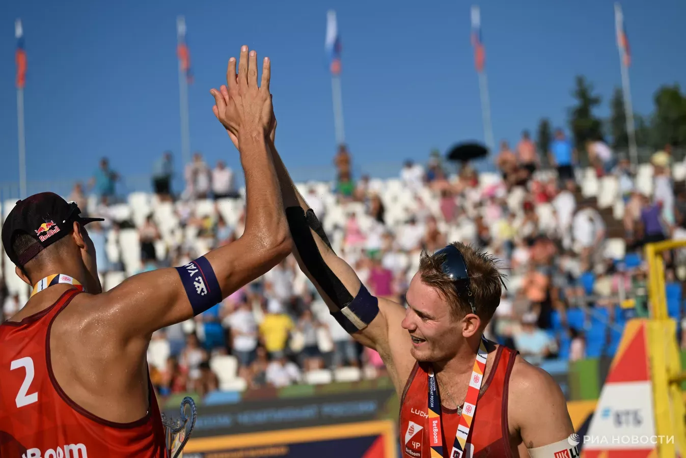 Стояновский и Лешуков выиграли этап чемпионата России по пляжному волейболу в Орле