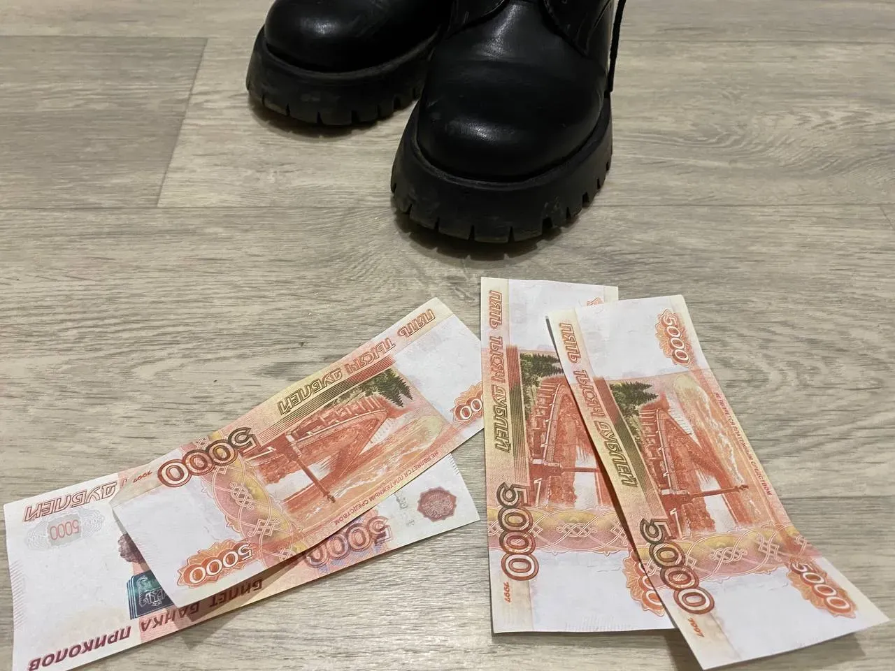Пойман на крупной взятке один из руководителей РЖД в Хабаровске