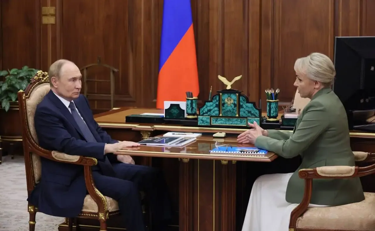 Главврач детской областной больницы ЕАО Дмитрий Борисенко: Благодаря активной работе Марии Костюк, здравоохранение в ЕАО выходит на новый уровень